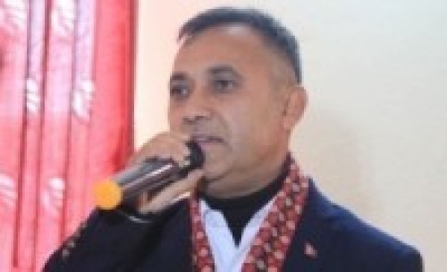 अब बदलिनेले नेतृत्व र नबदलिनेले बिदा लिन्छन्: महामन्त्री शर्मा